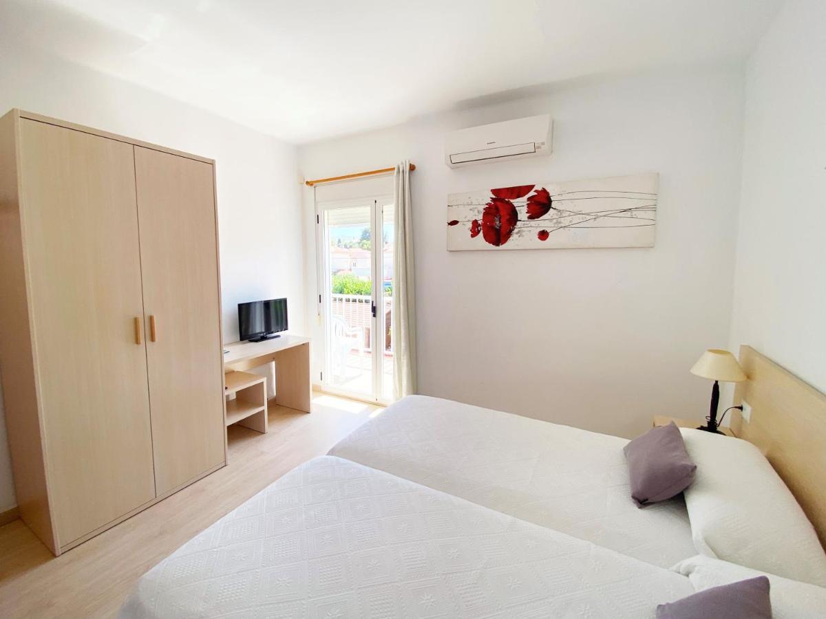 Peñíscola Habitaciones Camping Ferrer מראה חיצוני תמונה